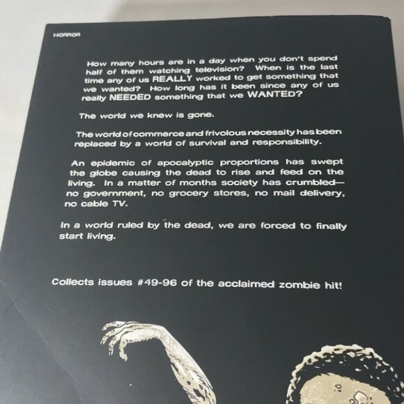 First Printing The Walking Dead Compendium Two Unread Book Pretty Good condition - Picture 15 of 16
